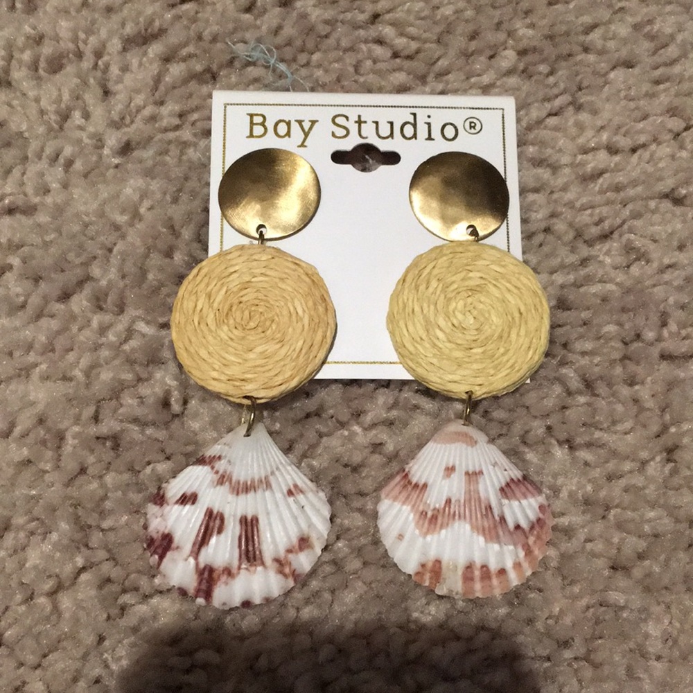 Sale! NWT Bay Studio earrings